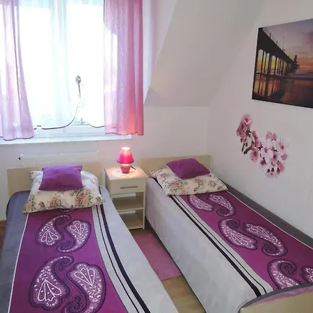 In By Baltic 아파트 드지우노웨크